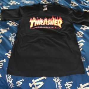 OFFICIAL “THRASHER” skateboard… Magazine 💥💥💥😎🤙🏻 T-shirt
